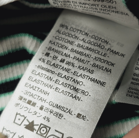 Levis Moon Rib Cropped Striped Black White Electric Green Turtleneck Top NWT Med - Picture 12 of 13